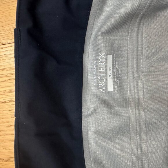 Arcteryx - Sabre Pants Worn Twice - Large (reg) - Picture 4 of 4